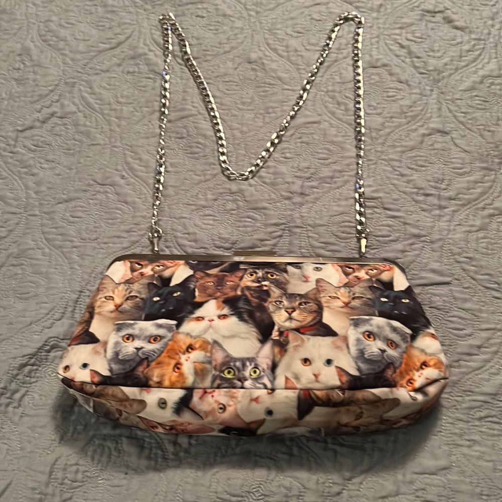 Cat lady purse so cute detachable chain to use as clutch